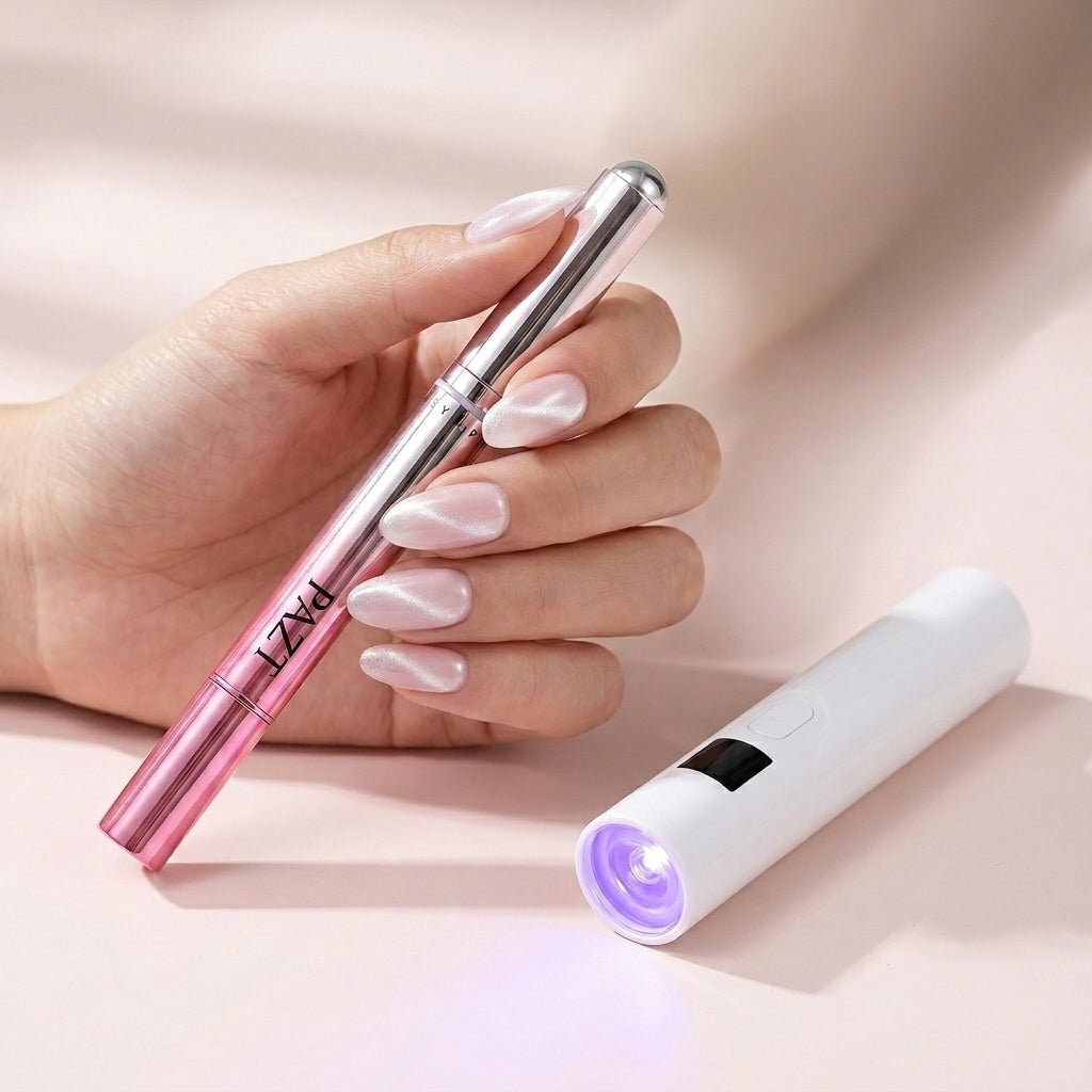 Uñas de gel de salón en casa, en un lápiz